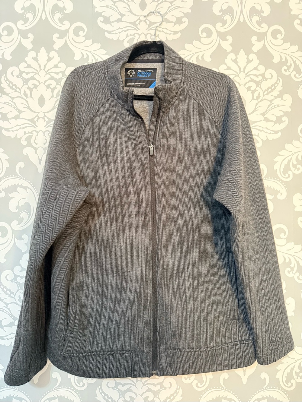 💫4/$25 • Mondetta Outdoor Project Grey Full-Zip Jacket